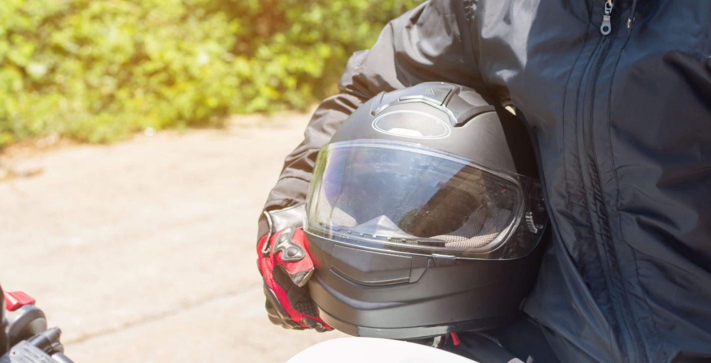 Gants moto hiver : Comment bien les choisir ? - NetVox Assurances