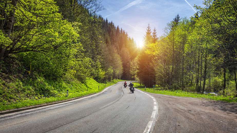 Conseils assurance moto : rouler en groupe à moto