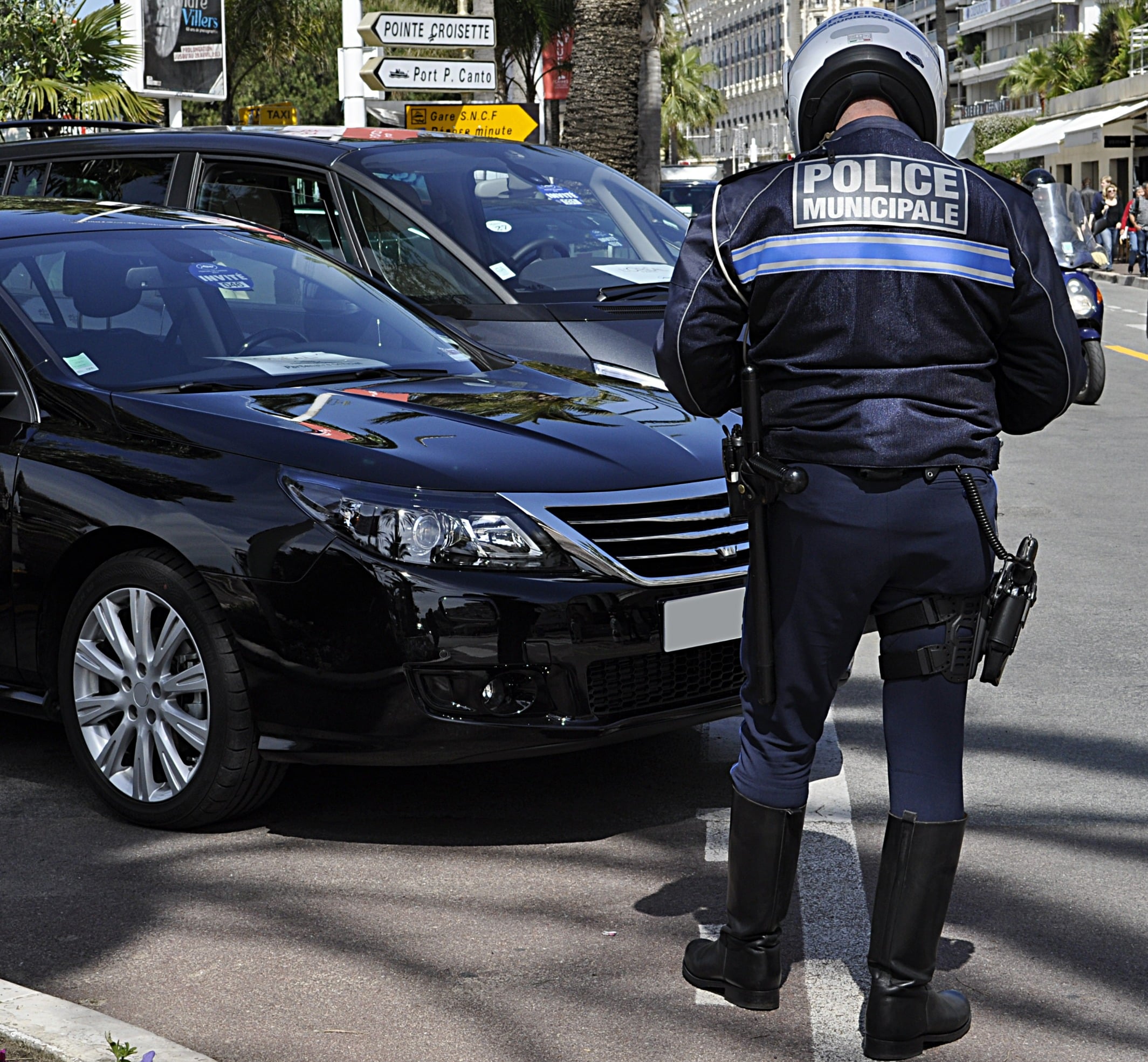 La police municipale peut-elle verbaliser pour défaut d’ assurance ?