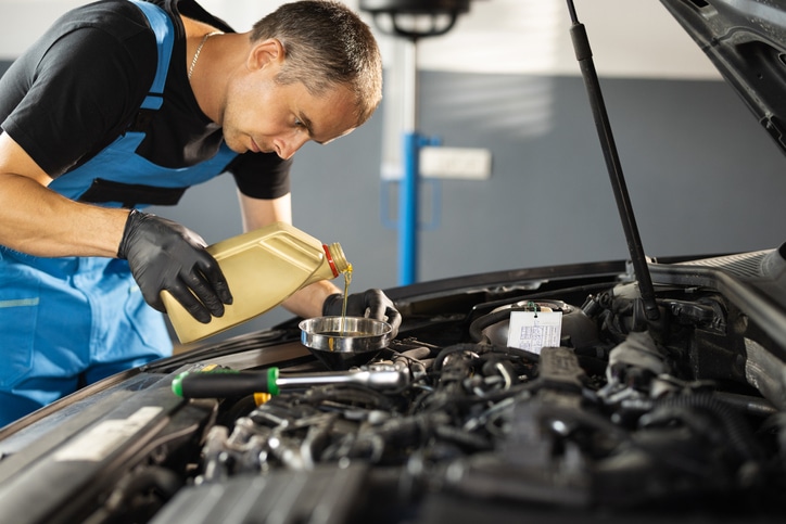 Pourquoi et comment faire la vidange d’une voiture ?